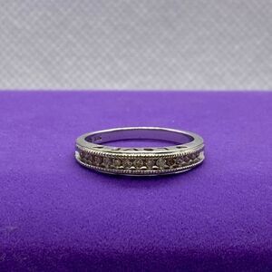 Elegant Silver Women's Ring